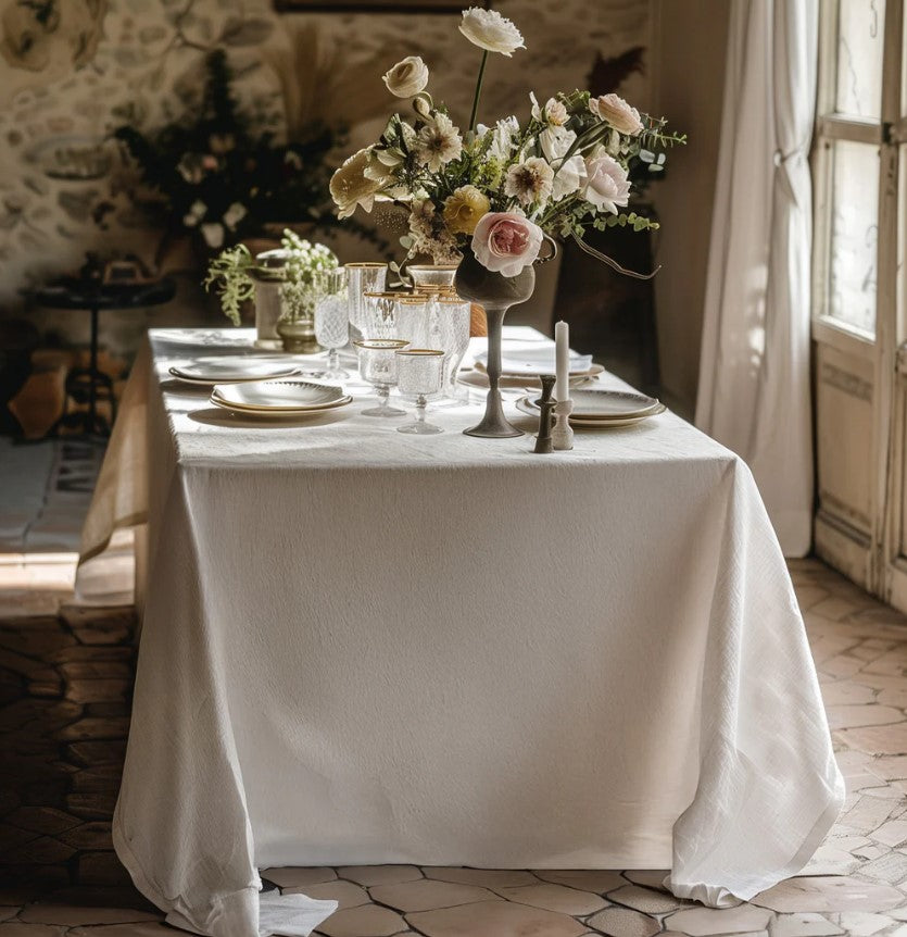 Tablecloths - Cotton and linen tablecloth - White tablecloth with applied rope frame